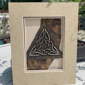 Paper Mache Celtic Trinity Knot Artwork NWOT